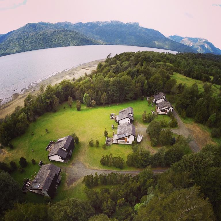 Yelcho En La Patagonia Villa Chaiten Exterior photo