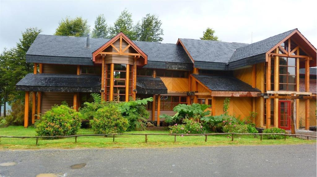 Yelcho En La Patagonia Villa Chaiten Exterior photo